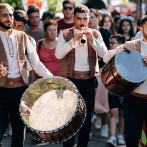 Festivalul Strada Armeneasca, la a VIII-a editie in Gradina Botanica din Bucuresti