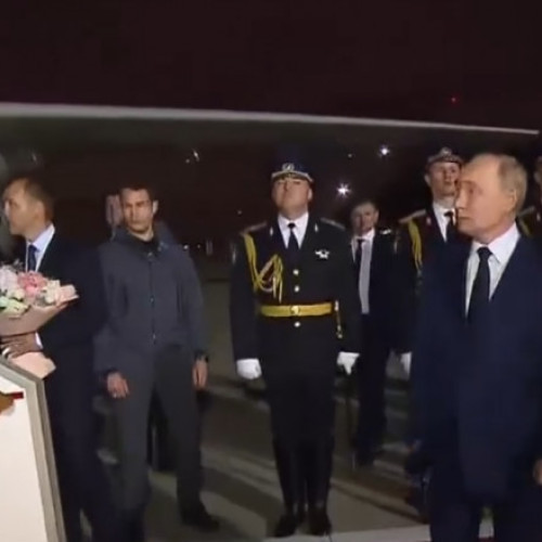 Putin primește cetățenii ruși eliberați în urma schimbului de deținuți cu Occidentul