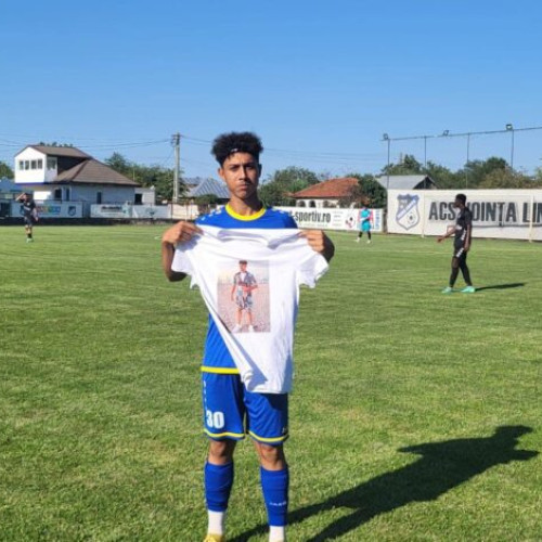 Moment emoționant la meciul dintre Voința Limpezis și CSM Râmnicu Sărat