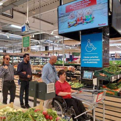 Auchan Berceni introduce noi standarde de accesibilitate pentru persoanele cu dizabilități
