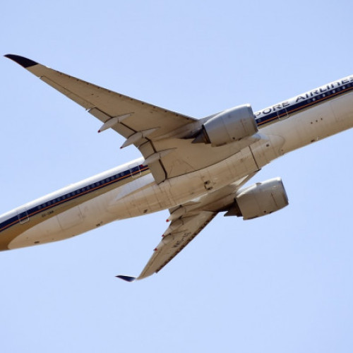 Companiile aeriene evită spațiul aerian din Iran și Liban, anunțuri de anulare pentru zborurile către Israel