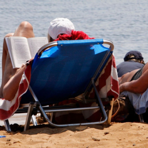 Decesele cauzate de caniculă afectează planificarea concediilor în Europa