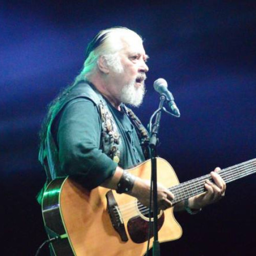 A murit Nicu Covaci, fondatorul trupei Phoenix