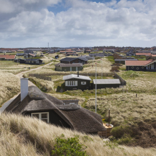 Klitmoller, „Cold Hawaii” – o destinație de surf în expansiune în Danemarca