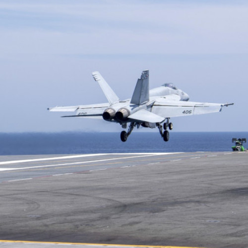 SUA intensifică prezența militară în Orientul Mijlociu pentru sprijinirea Israelului