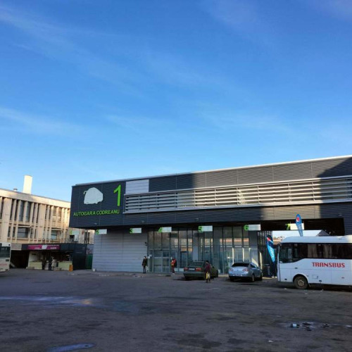 Consiliul Județean Brașov reziliază contractele pentru transportul public de călători