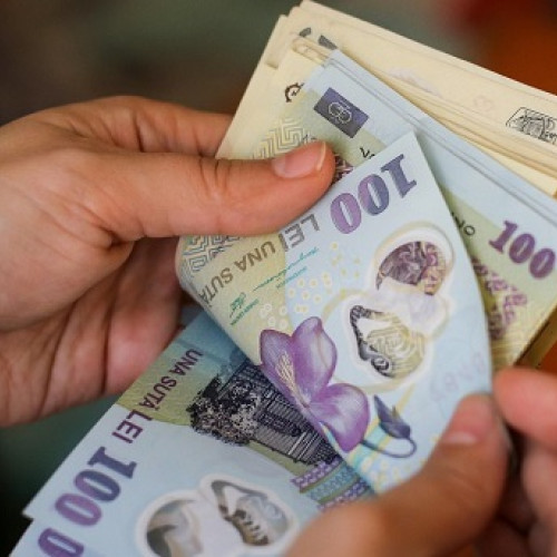 Numărul beneficiarilor de pensii de serviciu a crescut în luna iulie 2024