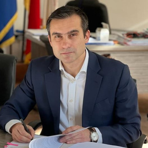 Primarul Brașovului își publică declarația de avere