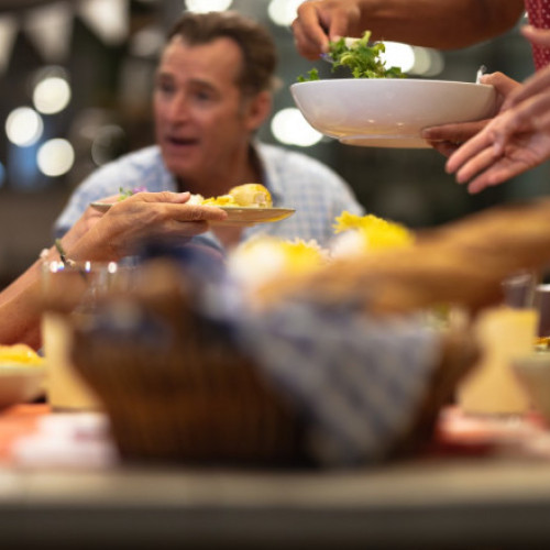 Cluburi pentru cina în Dubai: O nouă tendință în gastronomie