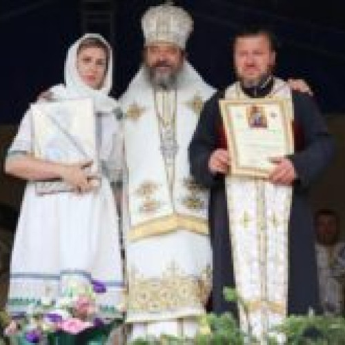 Preot din Botoșani ridicat la rangul de iconom stavrofor de către Episcopul-vicar Nichifor Botoșaneanul