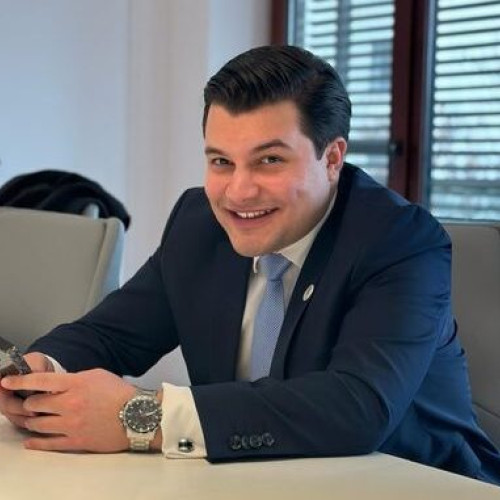 Mesaj inspirational de la un tânăr întors în România: Adrian Betea se alătură PNL