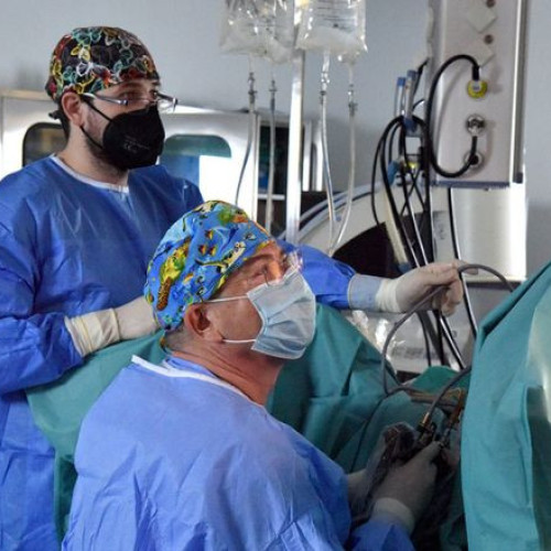 Dificultăți urinare și soluții moderne la Spitalul Clinic SANADOR