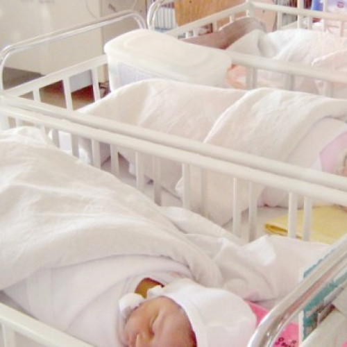 55 de copii abandonați în maternități și unități sanitare în primul trimestru din 2023