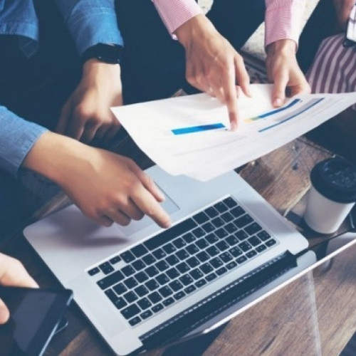 Funcționari publici din Ministerul Finanțelor, acuzați de nereguli în contabilitate