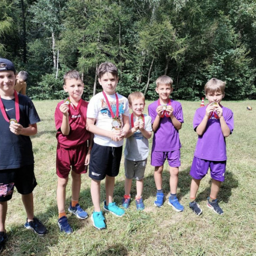 Antrenamente zilnice la Brașov pentru tinerii hocheiști de la Dunărea Galați