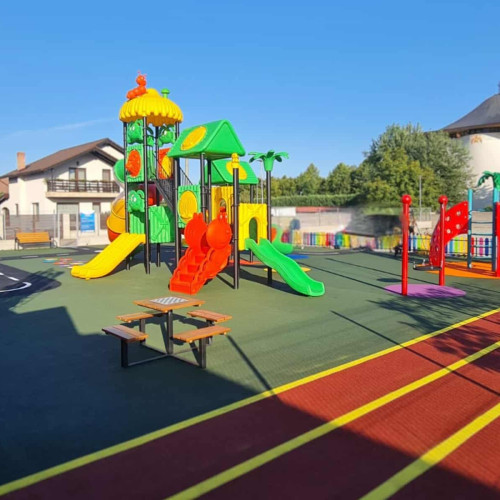 Poppy's Playground: Un nou loc de joacă pentru copii la Micesti