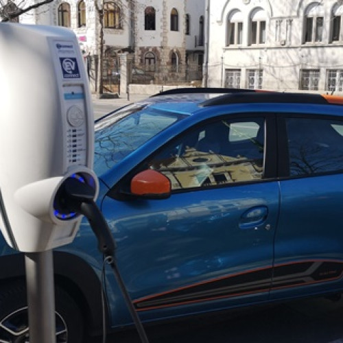 Vânzările de vehicule electrice din Germania scad dramatic în iulie