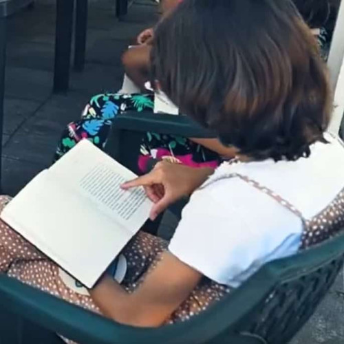 Clubul de lectură "Lucian Blaga" invită iubitorii de carte la o nouă întâlnire