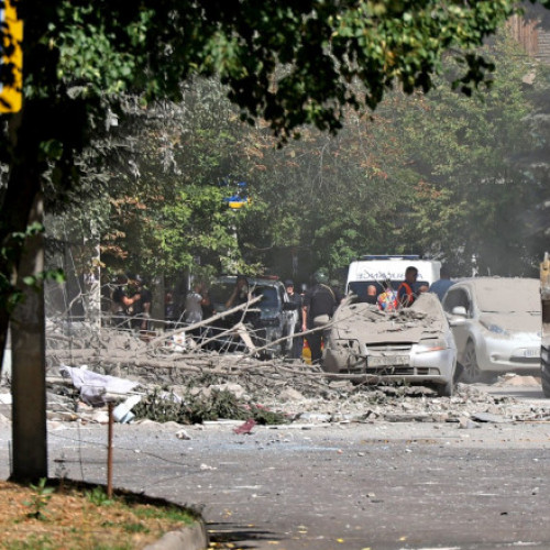 Atac cu rachete în Harkov: cel puțin cinci răniți