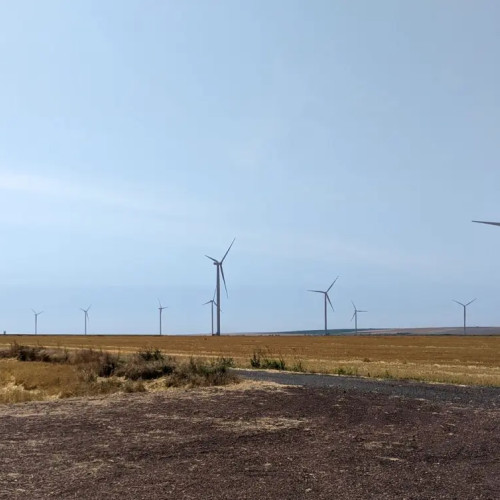 PPC finalizează un acord cu Evryo Group pentru achiziția celui mai mare parc eolian din România