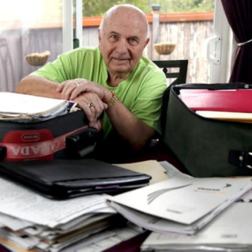 Inginerul Viorel Ciubuc protestează împotriva abuzurilor justiției din România