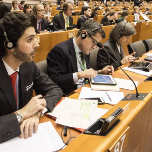 Asistenții parlamentari acreditati - pilonii nevăzuți ai Parlamentului European