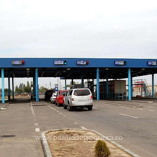 Cetățean maghiar prins cu țigări și insecticid la Punctul de Trecere a Frontierei Halmeu