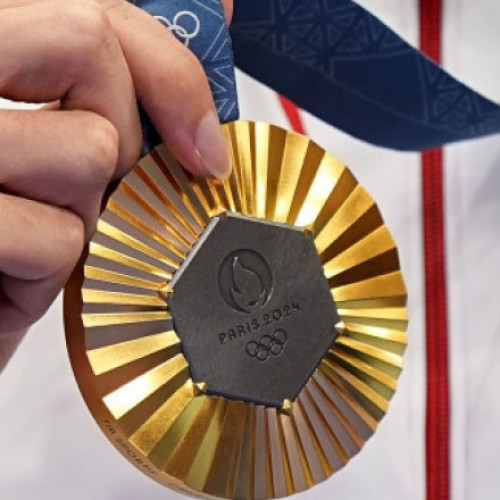 Arestarea unui brazilian la Paris pentru vânzarea de medalii olimpice false