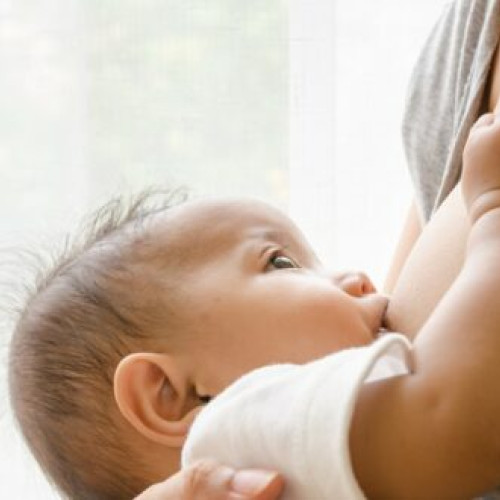 Săptămâna Mondială a Alăptării promovează beneficiile alăptării pentru sănătatea mamei și a copilului