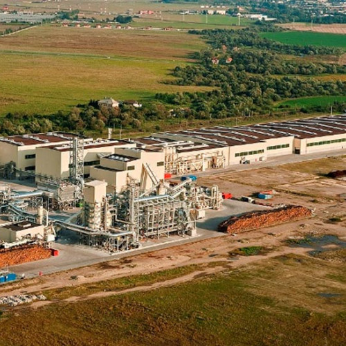 Kronospan va construi un parc fotovoltaic pe un teren din Stupini