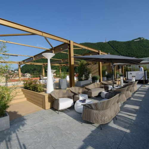 Hotelul Radisson Blu Aurum din Brașov, un nou simbol al istoriei și confortului