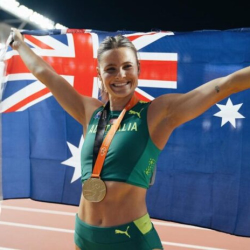 Nina Kennedy câștigă titlul olimpic la săritura cu prăjina la Jocurile de la Paris