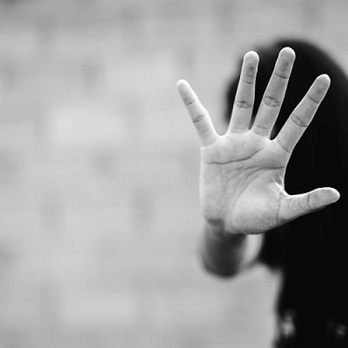 Agresiune în Carei: Ordin de protecție emis împotriva concubinului