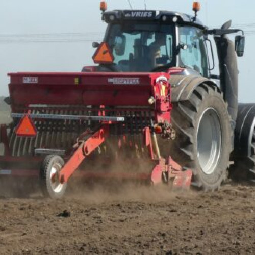 Campania de plată în avans pentru fermieri începe pe 16 octombrie 2024