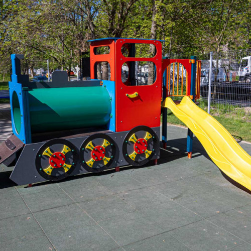 Modificări semnificative în amenajarea locurilor de joacă din Galați