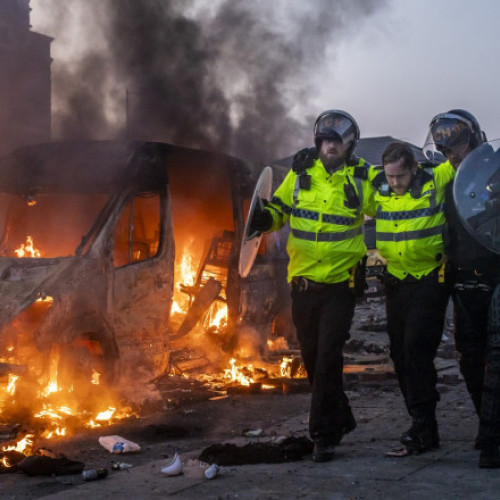 Proteste violente în Marea Britanie după atacul din Southport
