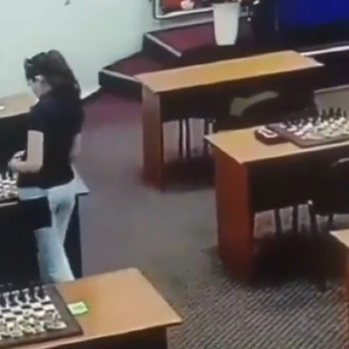 O femeie din Daghestan a încercat să-și otrăvească rivala la un turneu de șah