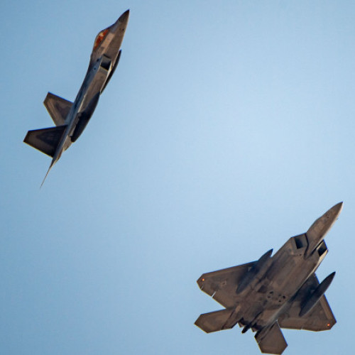 Statele Unite trimit avioane F-22 în Orientul Mijlociu ca reacție la tensiunile cu Iranul