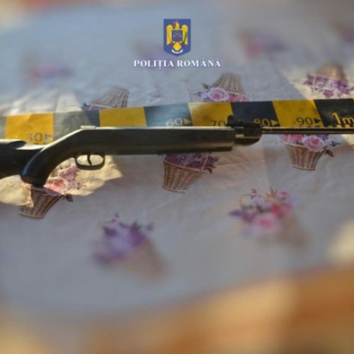 Percheziție la Iernut pentru nerespectarea regimului armelor