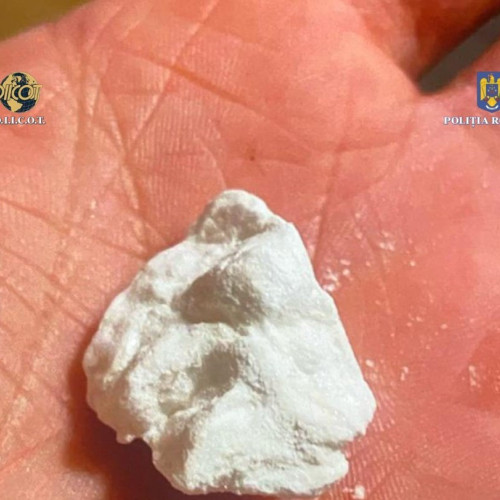 Persoană cercetată pentru trafic de droguri de mare risc în Brașov