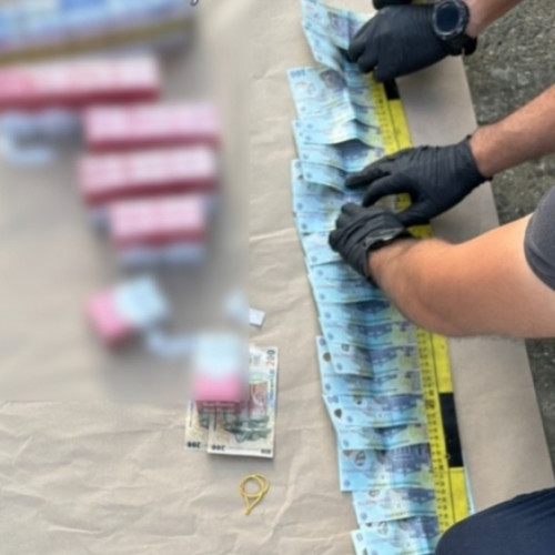 Percheziții de amploare în Vrancea și alte județe, în caz de contrabandă cu țigarete