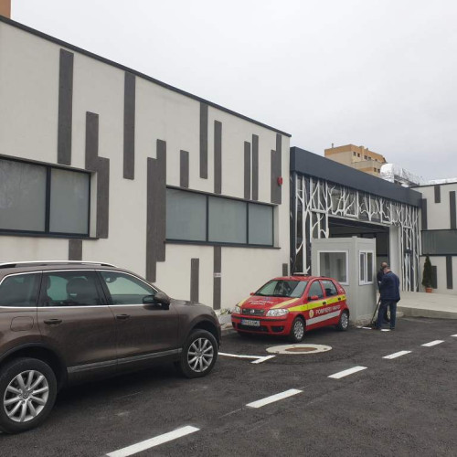 Medicii de la Spitalul Județean Brașov reintroduc gărzi la domiciliu pentru chirurgie plastică