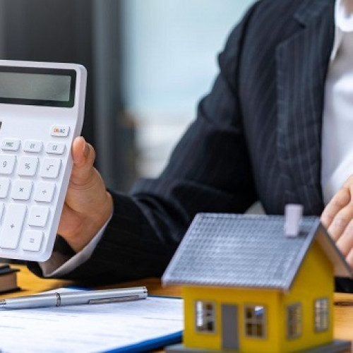 Guvernul introduce un nou sistem fiscal pentru vânzările de imobile din toamnă