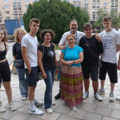 Echipa de la Liceul Teoretic de Informatica "Alexandru Marghiloman" Buzau concurează pentru Premiul de Popularitate la festivalul "Boovie"