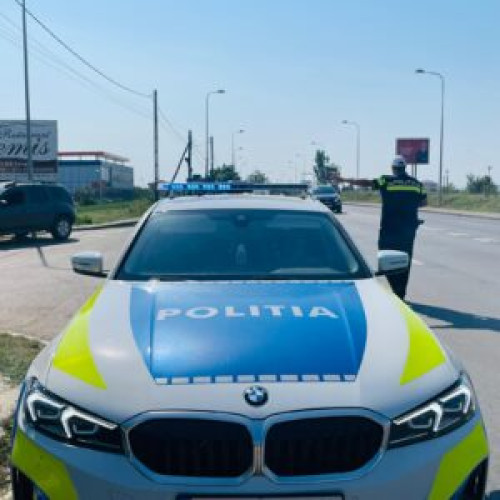 Tânăr de 18 ani prins la volan fără permis în timpul unei razii a poliției botoșănene