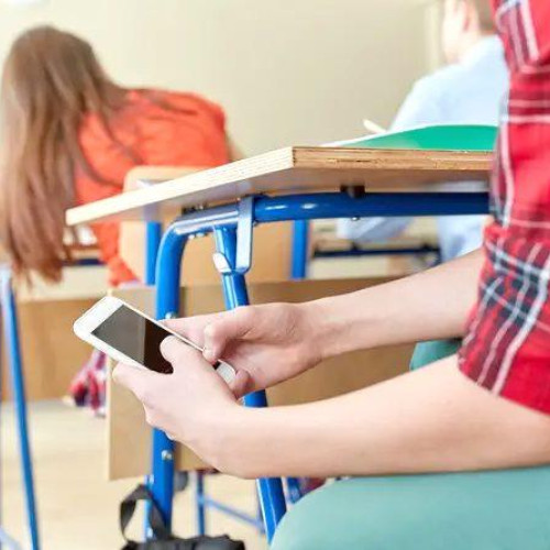 Noile măsuri pentru disciplina elevilor: copiii indisciplinați, trimiși în clase speciale