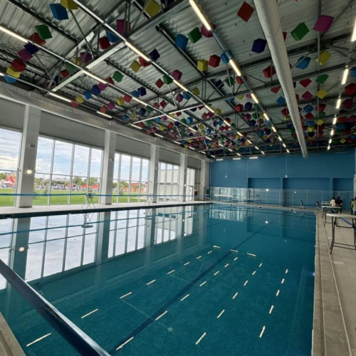 Ghimbavul inaugurează un nou complex sportiv