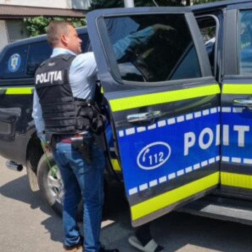 Acțiune a poliției botoșănene pentru verificarea detinătorilor de arme și câini periculoși