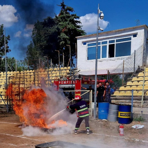 Pompierii voluntari din Aninoasa, performanțe remarcabile la concursul național de la Călărași