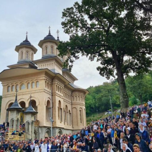 Pelerinajul de Adormirea Maicii Domnului la Mănăstirea Nicula